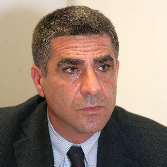 Facci un favore: non votarlo