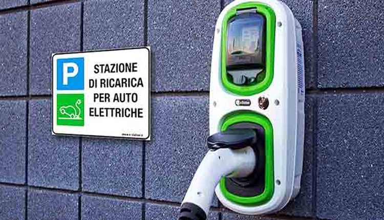Interconnettere le banche dati auto elettriche e pass disabili