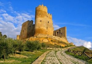 Botta e risposta con Piero Ignazi