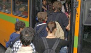 Risolti alcuni problemi procedurali per il bus gratuito per gli studenti